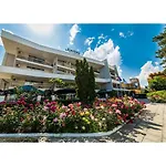 Hotel Golden Dune