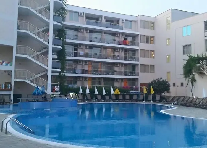 Hotell Golden Dune 4*