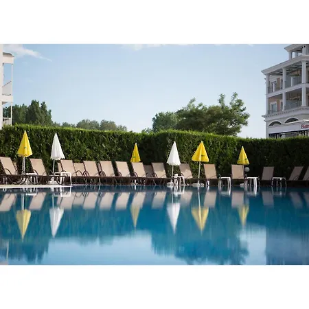 Golden Dune Готель 4*